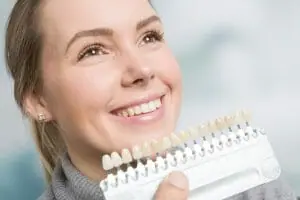 What You Need To Know About Veneers for a Flawless Smile