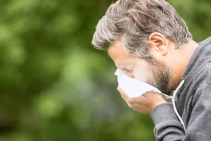 Managing Allergies in Different Seasons