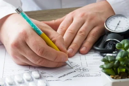 Should I Choose an Internal Doctor as My PCP?