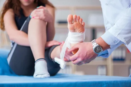 Tips for Finding the Right Surgeon for Your Ankle Replacement